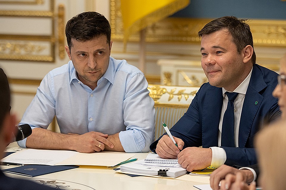 Президент Украины Владимир Зеленский и глава администрации Андрей Богдан