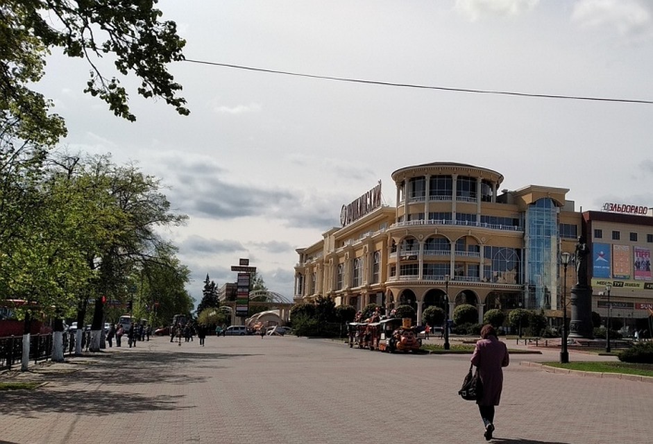 Службы занятости регулярно проводят ярмарки вакансий