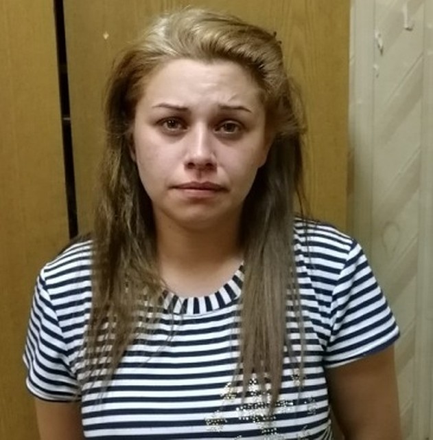 Полицейские просят откликнутся всех, кто пострадал от действий 25-летней девушки