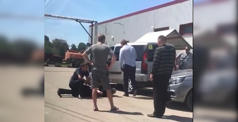 Полицейские задержали работников морга при получении очередной порции денег
