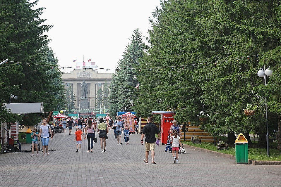 В Красноярске неизвестные подожгли аттракцион в Центральном парке