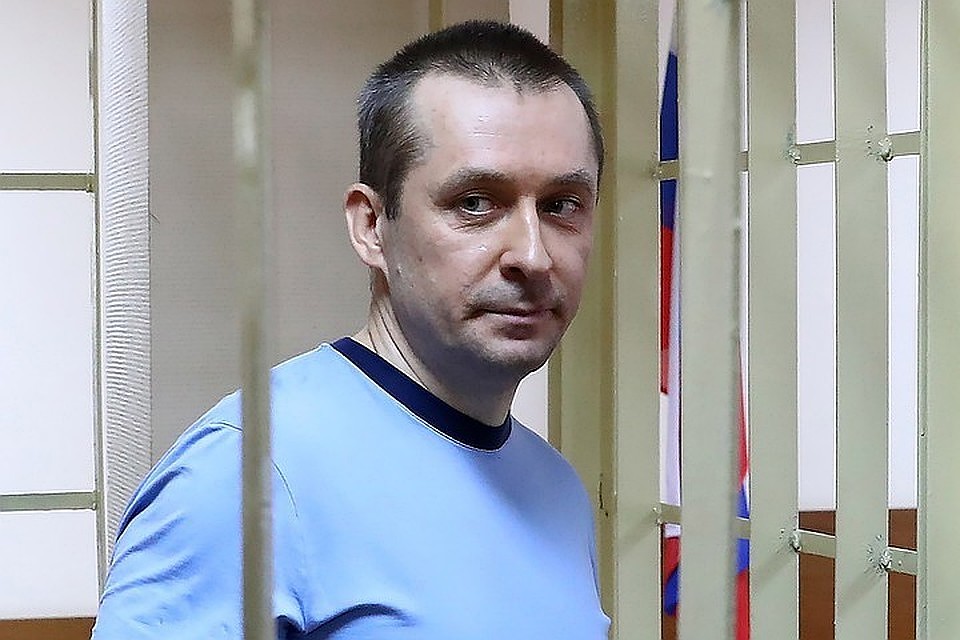 Бывший полковник антикоррупционного главка МВД России Дмитрий Захарченко признан виновным в получении взяток. ФОТО Антон Новодережкин/ТАСС