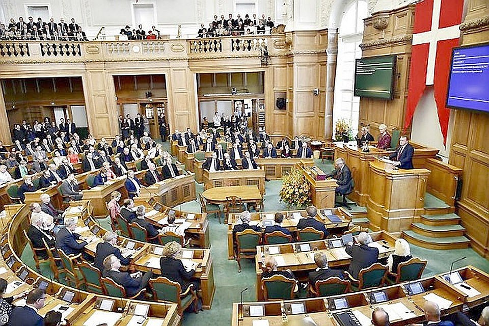 Спикер датского парламента Пиа Кьерсгор уходит со своего поста. Фото: Thomas Lekfeldt/Scanpi
