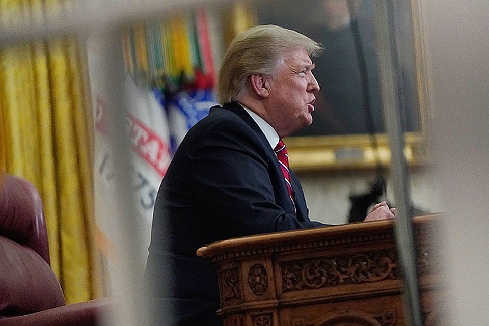 Трамп подтвердил свои намерения о вводе санкций против участников "Северного потока - 2"