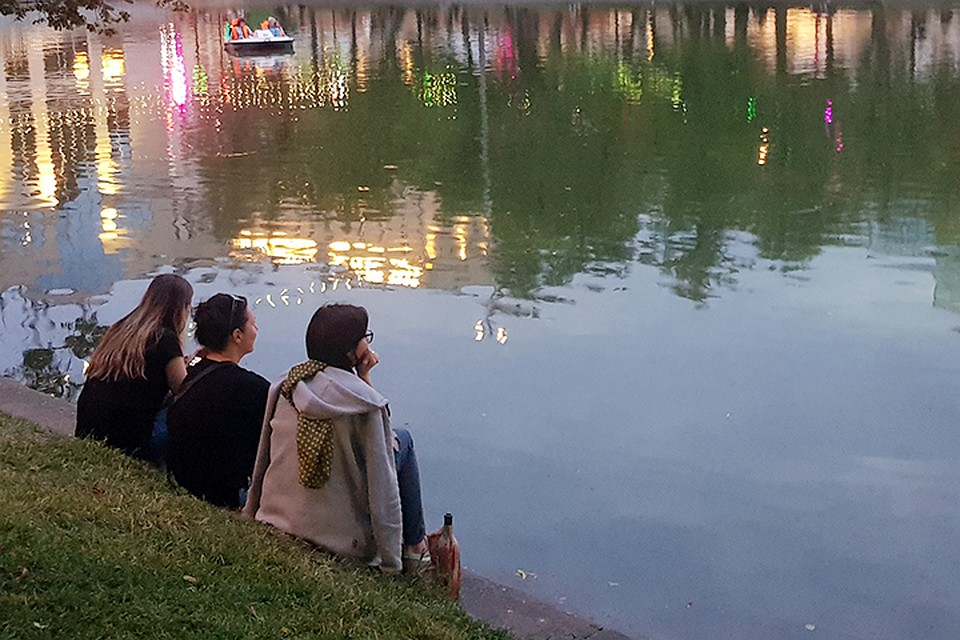 Яму молодежь облюбовала еще в прошлом году. Фото: Прокофьева Валентина