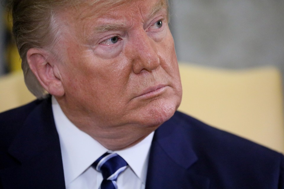 Дональд Трамп пригрозил Ирану бомбардировками.