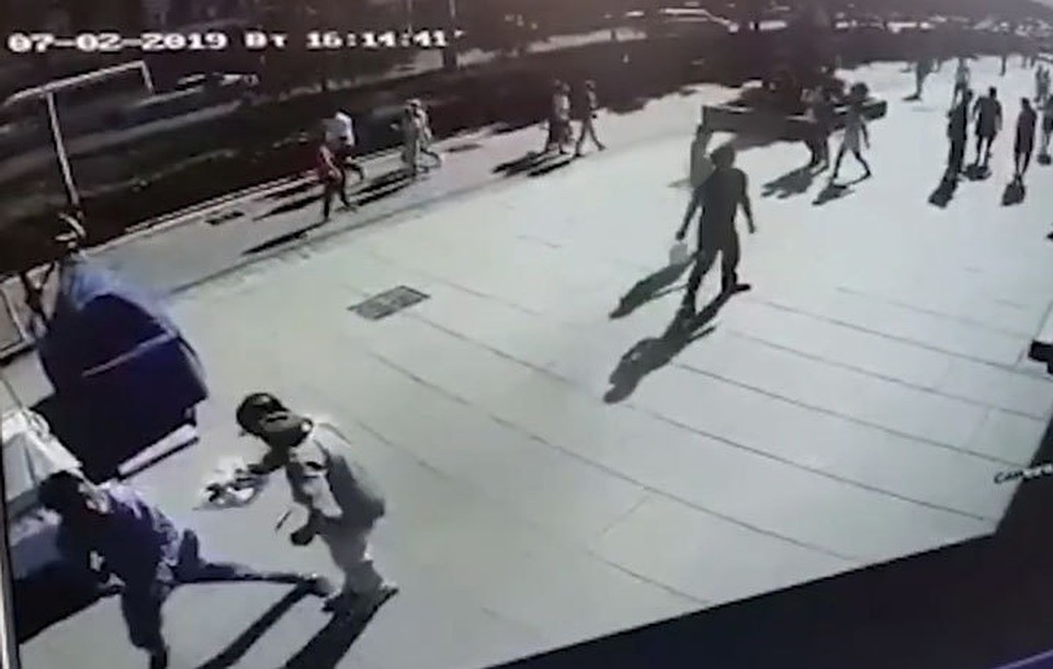 За секунду до рокового удара...