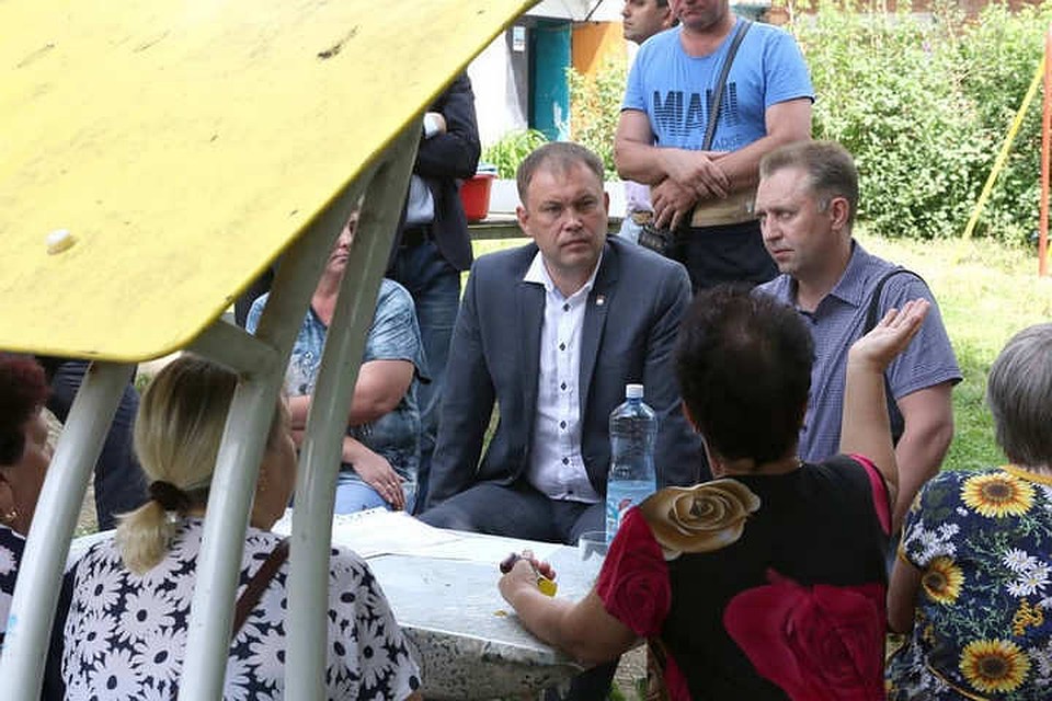 Кемерова пообещал не оставить горожан один на один с произволом управляющих компаний. ФОТО: Instagram Илья Середюка