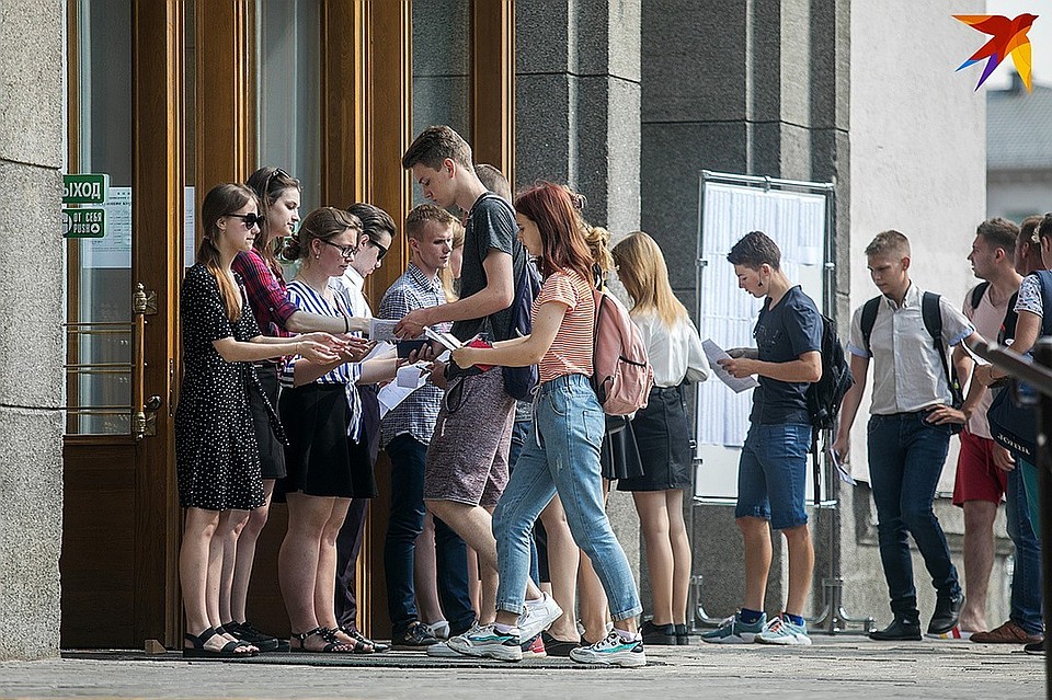 Почему абитуриенты оказались на резервном дне ЦТ?