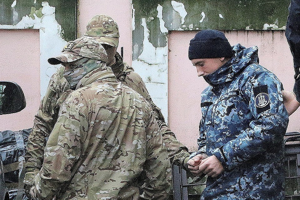 ФСБ попросила суд продлить арест украинских моряков на три месяца