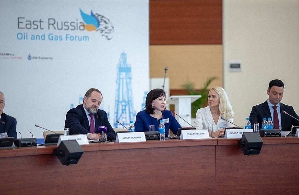 В нефтегазовой отрасли предстоит сделать технологический рывок. Фото: Роман ПАВЛОВСКИЙ.