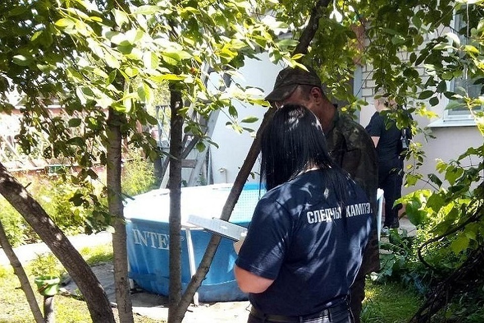 Во время ссоры мужчина всадил погибшему нож в шею. Фото: УСК по Минской области.