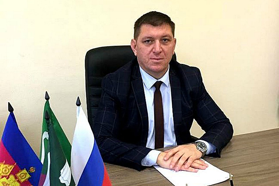Андрей Борисовский отдыхает в семьей и не знает, какие страсти вокруг его персоны разгораются. Фото: kubansk-sp.ru