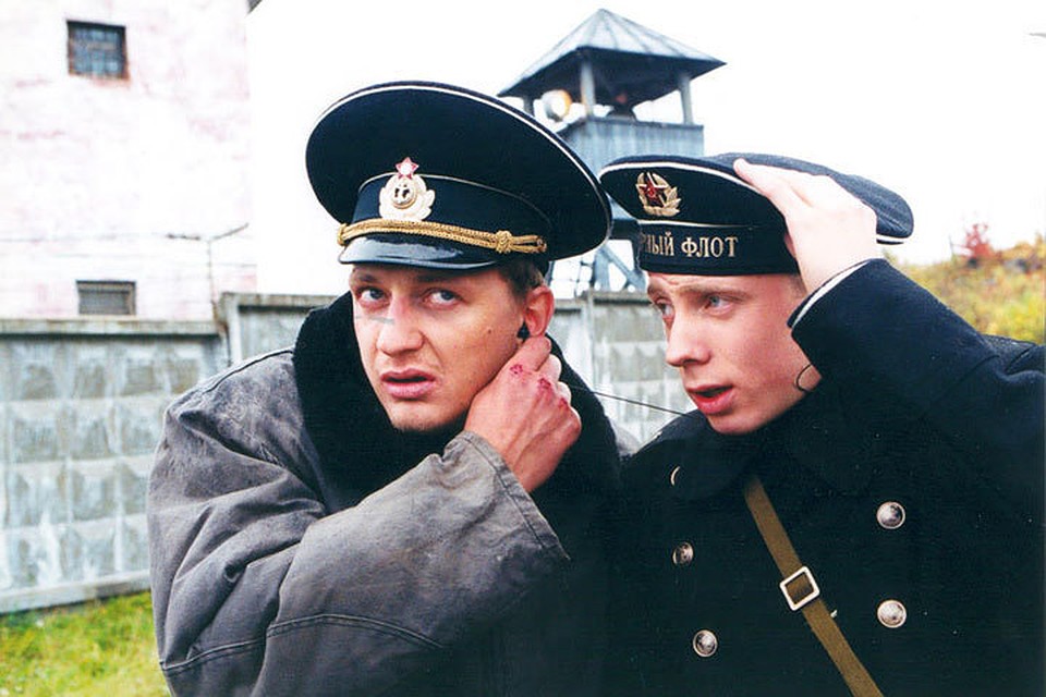 Марат Башаров (слева) в фильме «72 метра». Фото: Кадр из фильма