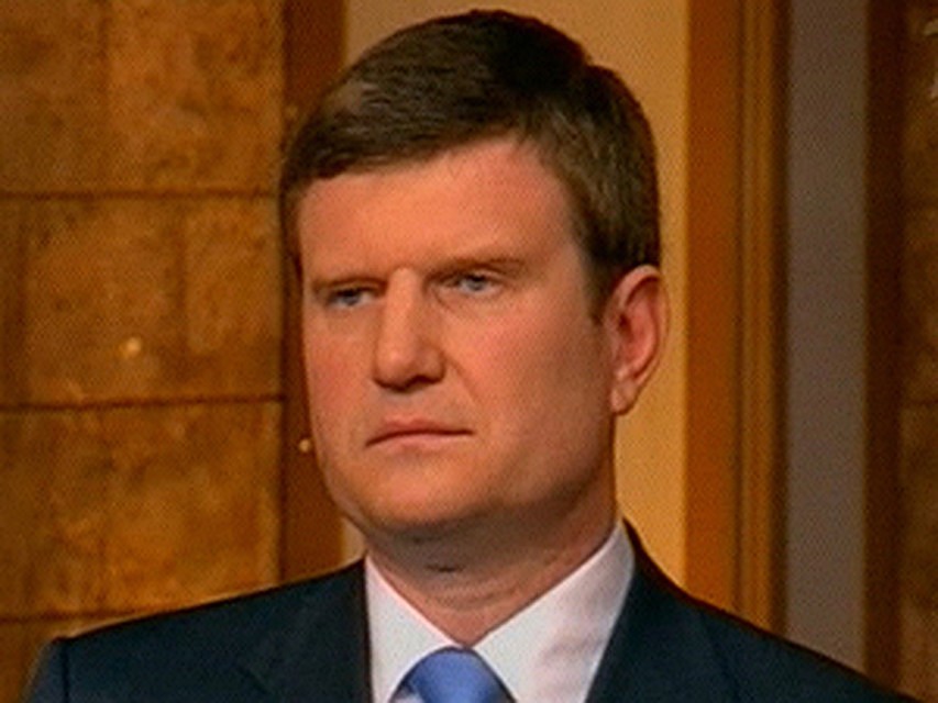 Олег Савченко владеет акциями крупных компаний, а также недвижимостью в Италии и дорогими машинами.