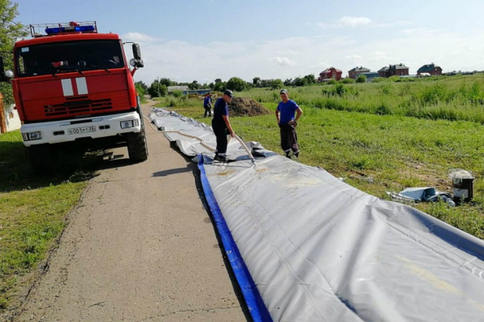 Спасатели из Хабаровского края и ЕАО работают в зоне подтопления в Амурской области
