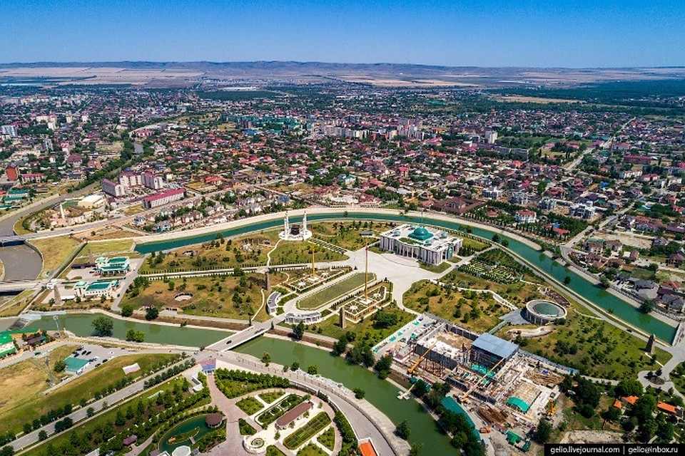 Резиденция главы Чеченской Республики Кадырова Рамзана Ахматовича. Фото: Слава Степанов