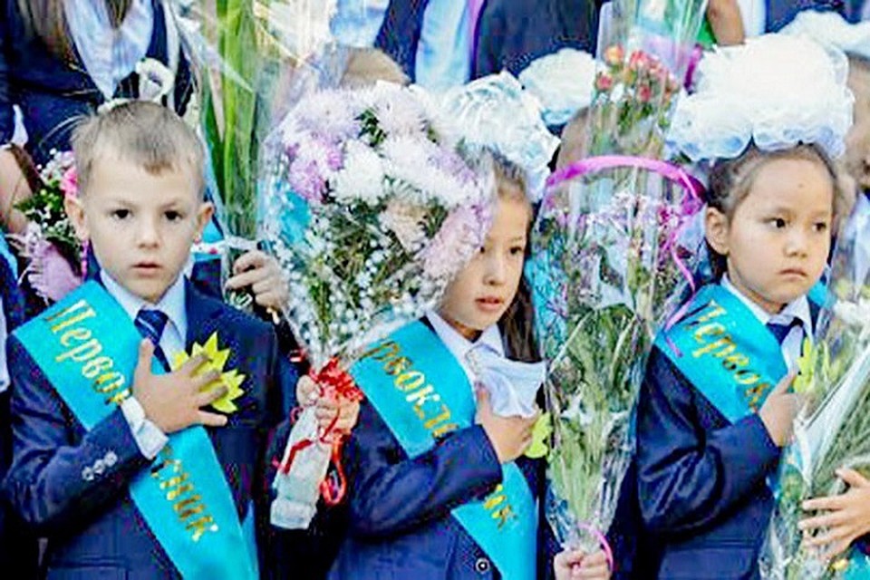 Как отметил министр образования, в некоторых регионах не готовы к такому наплыву учащихся.