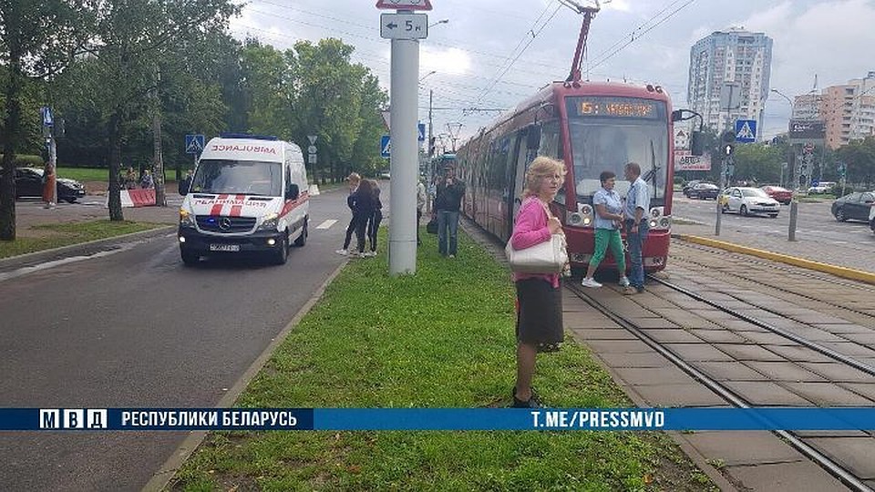 Водитель пытался экстренно затормозить, но это не помогло. Фото: МВД