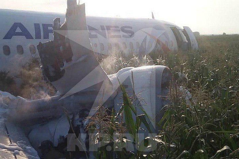 По факту аварийной посадки самолета в Жуковском возбудили уголовное дело