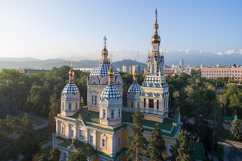 Фото взято с сайта cathedral.kz.