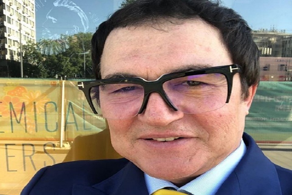 Телеведущий много лет счастлив в браке с женой Полиной Фото: Insatagram Дмитрия Диброва