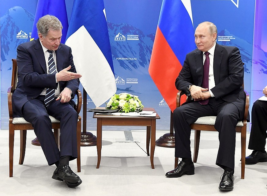 Президент Финляндии в начале переговоров поприветствовал Путина фразой на русском