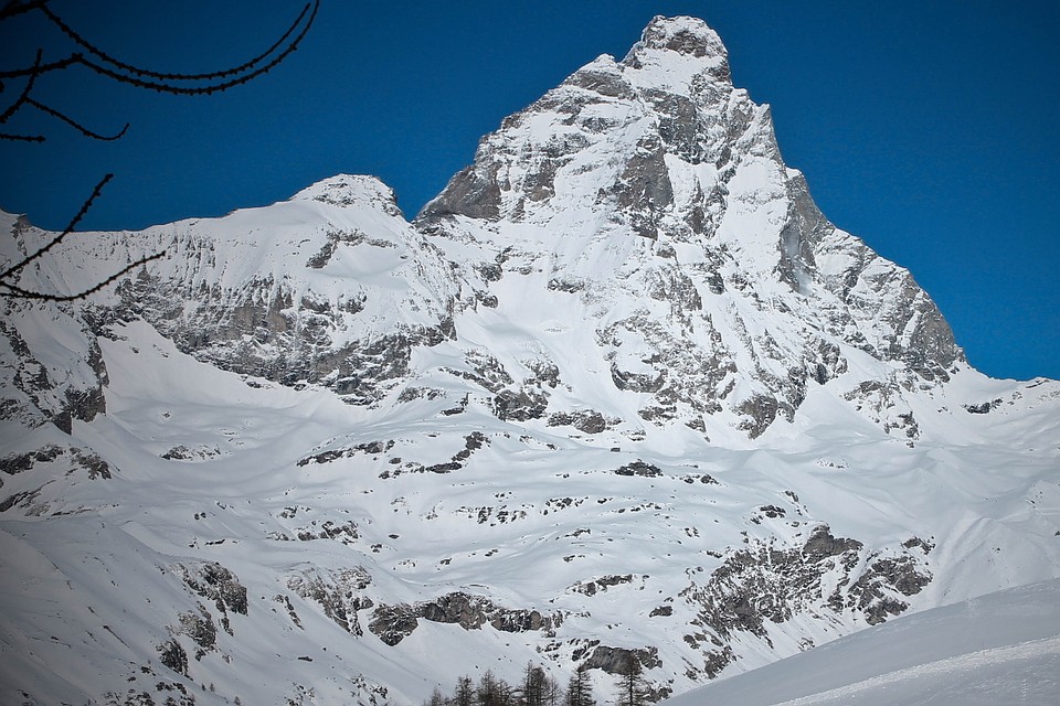Утром пара вышла из этого района Альп. Фото: cervinia.it