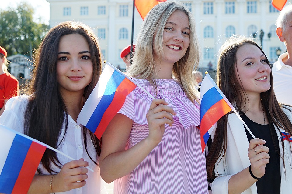 В возрастной группе от 20 до 24 лет на ту же тысячу представителей сильного пола приходится только 959 девушек
