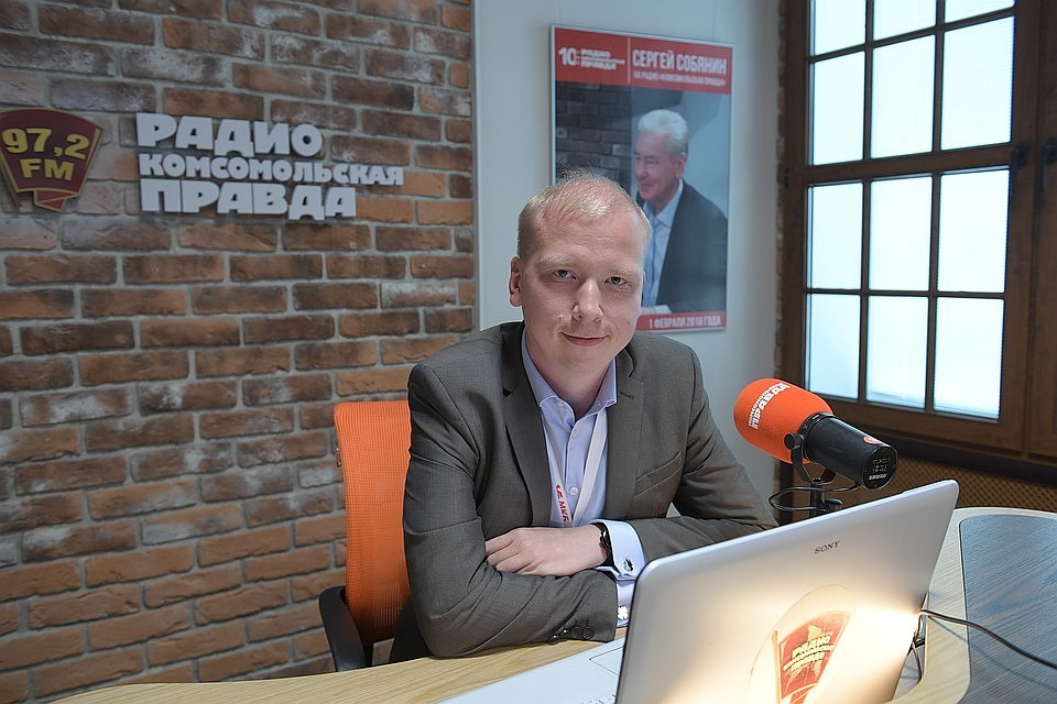 Как пояснил Вячеслав Касимов, самое простое противоядие от "социальных инженеров" – обратный звонок в банк по номеру, указанному на сайте банка или на карте.