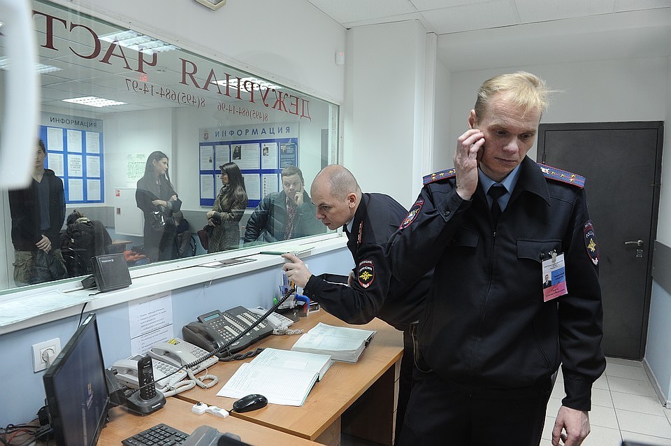 Ливень будто работал с преступником в сговоре и помог ему избавиться от улик после кражи.