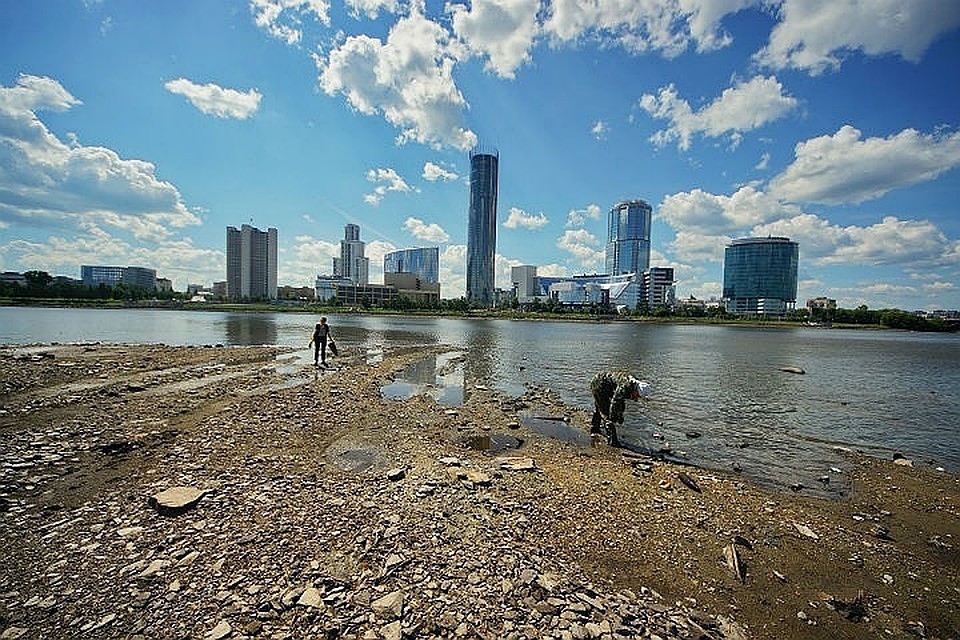 Жители Екатеринбурга заботятся о чистоте любимого города