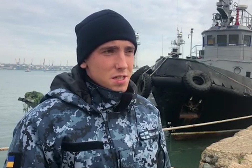 Один из задержанных в Керченском проливе украинских моряков. Фото: ФСБ России