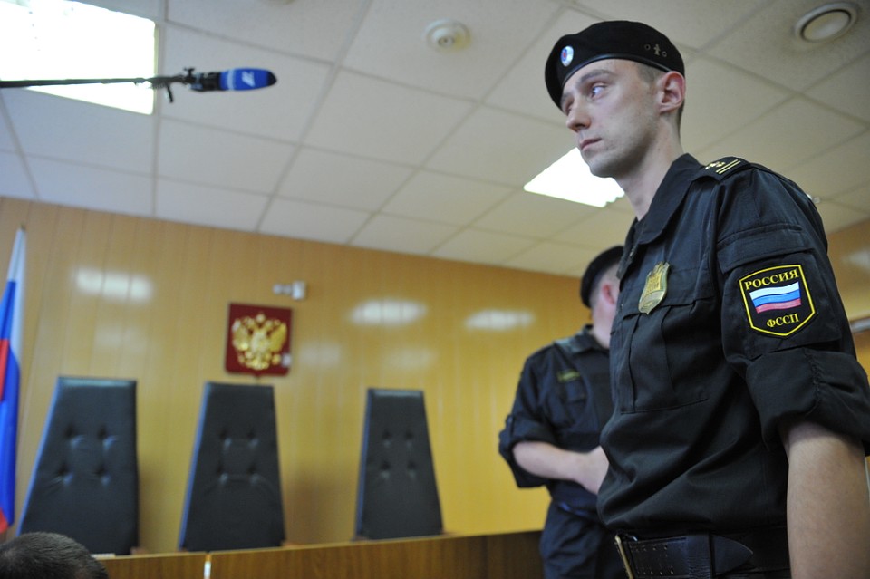Судебные приставы обязали должника из Приморья погасить долг