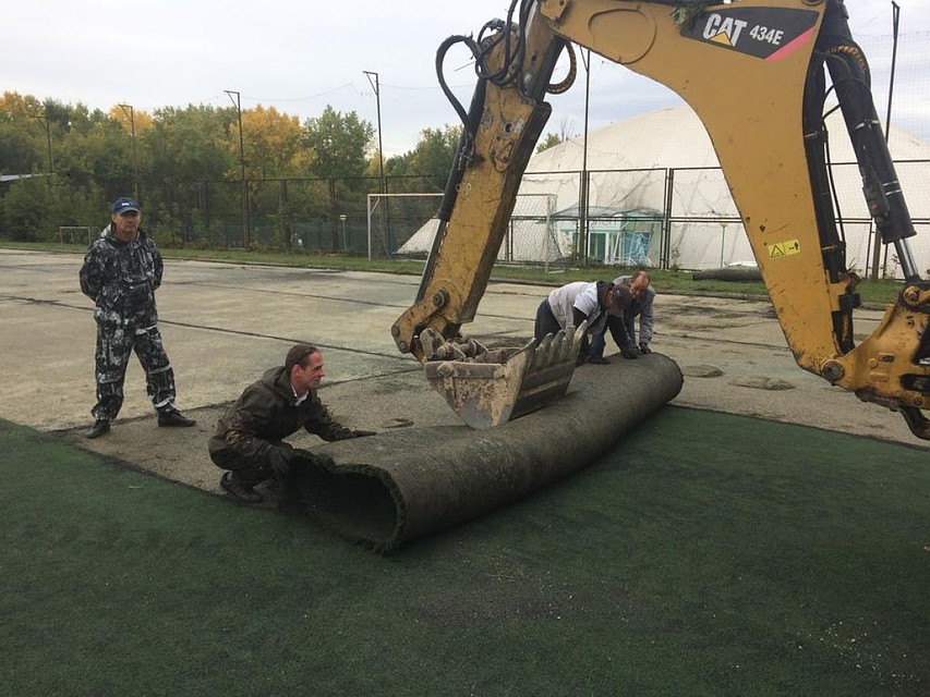 Перекладка покрытия. Фото: Минспорта Алтайского края