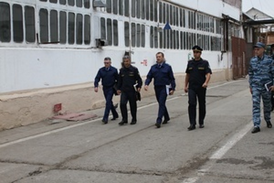 Прокуроры нашли нарушения в тюменской колонии, где ранее было совершено самоубийство. Фото - пресс-служба прокуратуры Тюменской области.