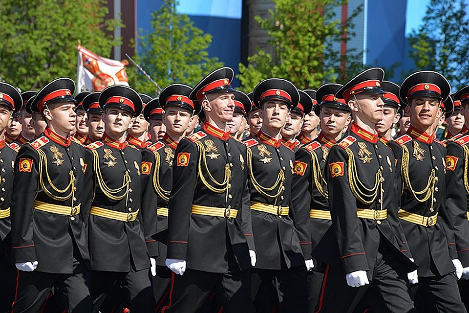 В Москве прошла торжественная церемония посвящения в суворовцы