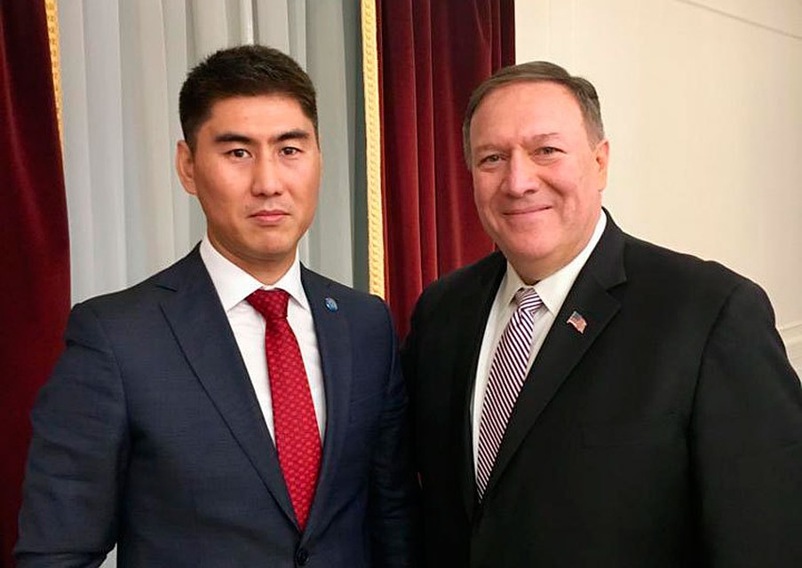 Чингиз Айдарбеков встретился с госсекретарем США Майком Помпео.