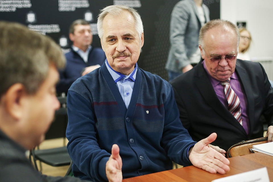 Социолог дал совет политическим партиям перед предстоящими избирательным циклом.