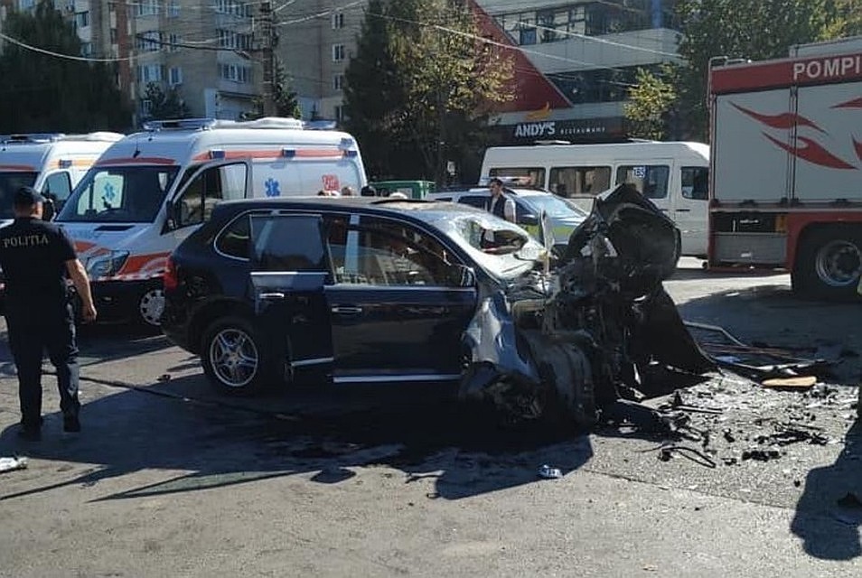 В страшном ДТП погиб человек, а еще около двадцати получили ранения (Фото: соцсети).