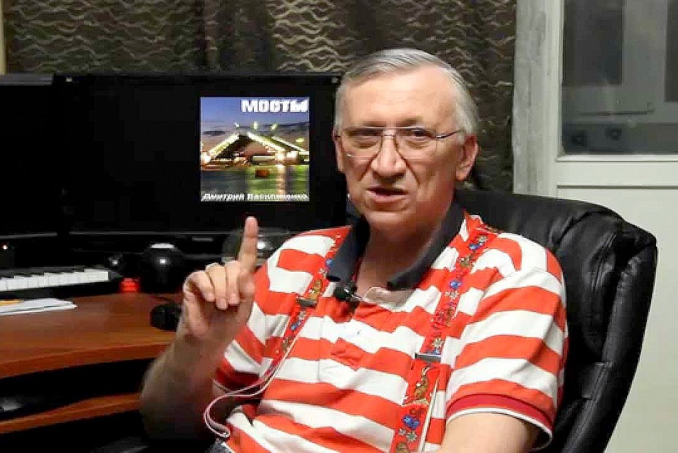 Дмитрий Васильченко принял решение помочь медикам. Фото: личная страница на Yotube.