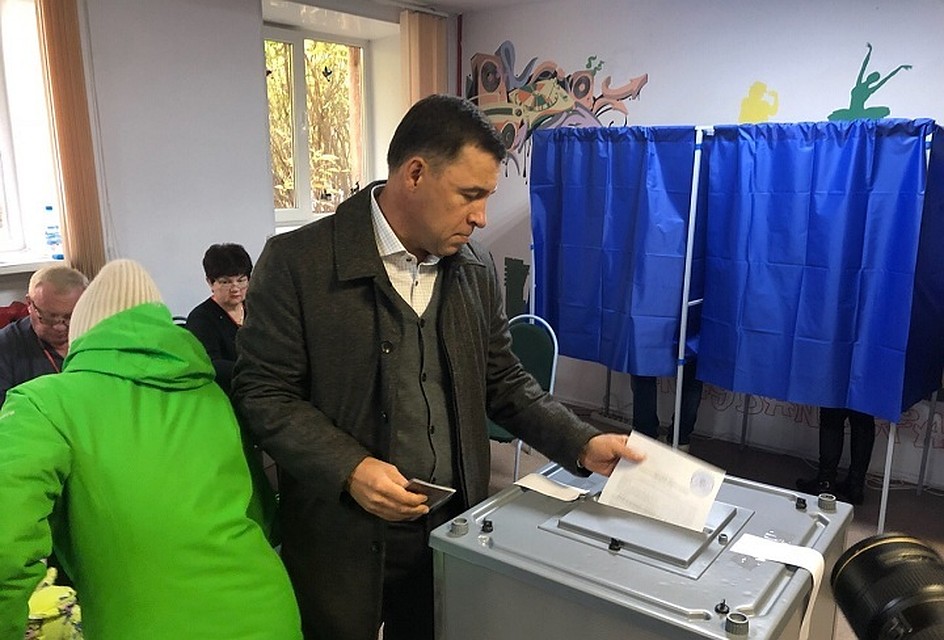 Губернатор Куйвашев тоже принял участие в опросе по храму