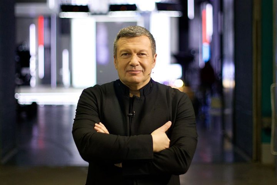 Словосочетание «город бесов», которое после событий в сквере журналист Владимир Соловьев «подарил» Екатеринбургу, уральцы теперь используют в ироничном ключе на сувенирах.