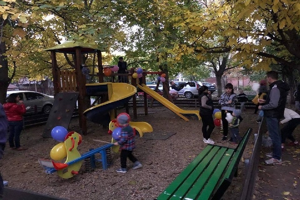 В Кишиневе установлена еще одна детская площадка