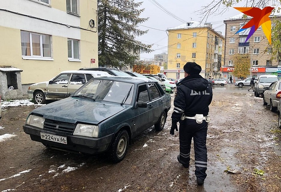 Машину с угонщиком остановили на Баумана. Фото: Евгений Стоянов "КП"