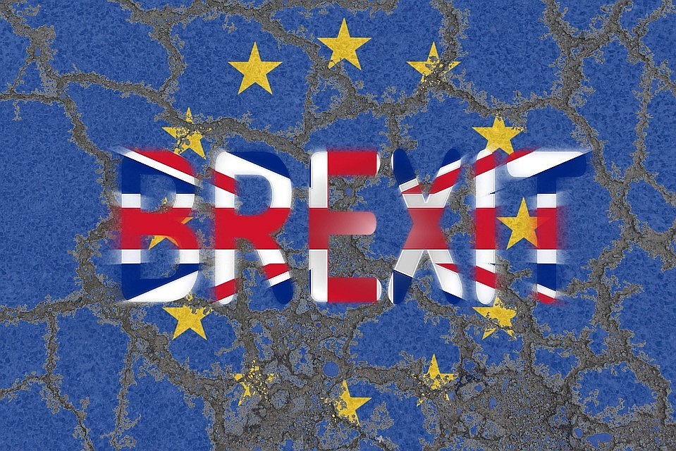 Парламентарии решили продолжить обсуждение плана Джонсона 21 октября