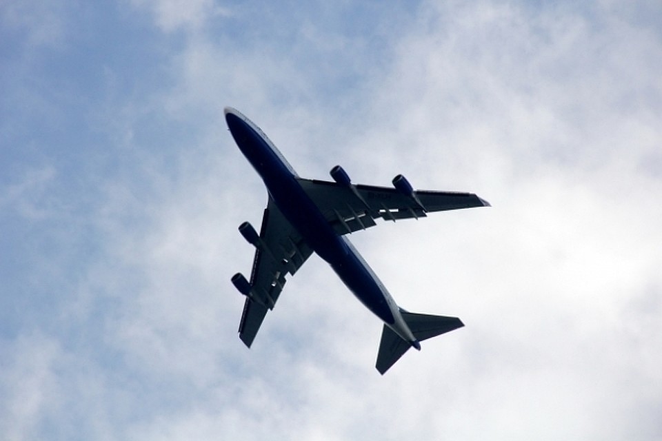 Лайнер Air France успешно совершил аварийную посадку в Токио