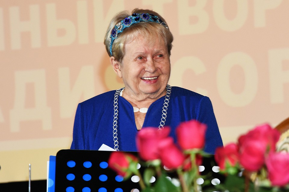 Одному из самых выдающихся композиторов страны, Александре Пахмутовой, 9 ноября исполнится 90 лет.