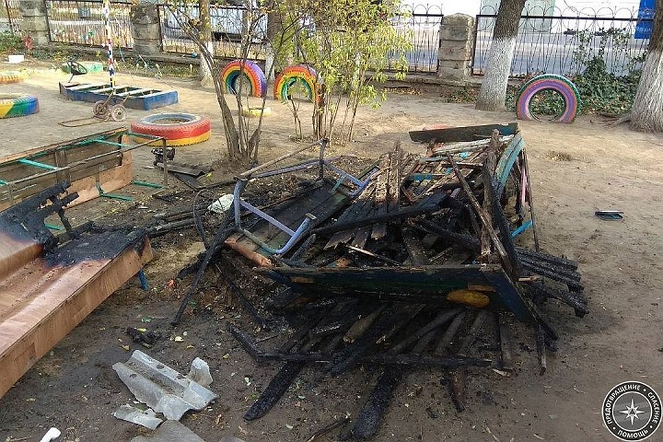 Пожар ликвидировали в считанные минуты (Фото: МВД Приднестровья).