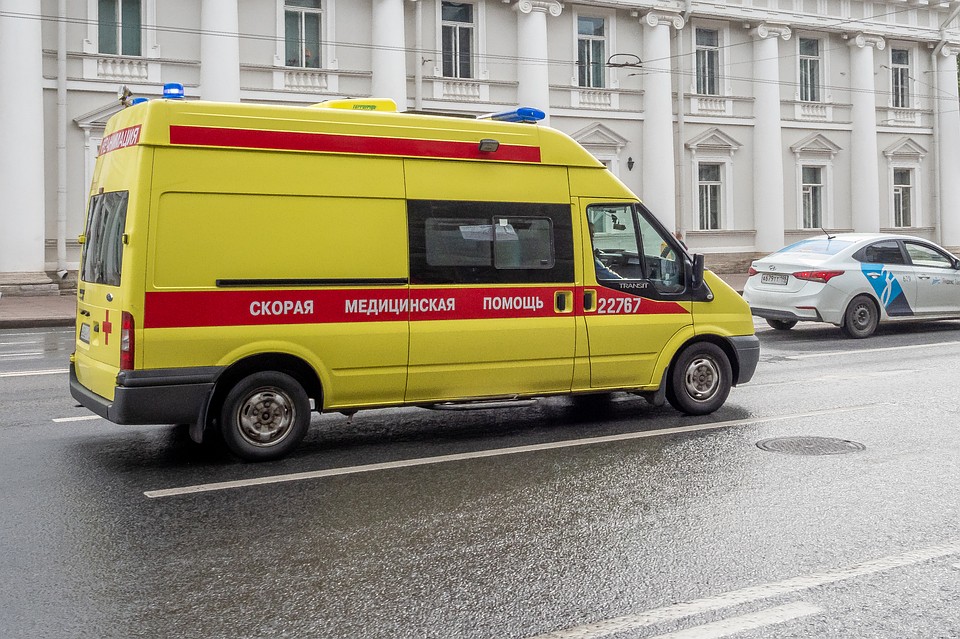 В Петербурге произошла авария с участием машины скорой помощи.